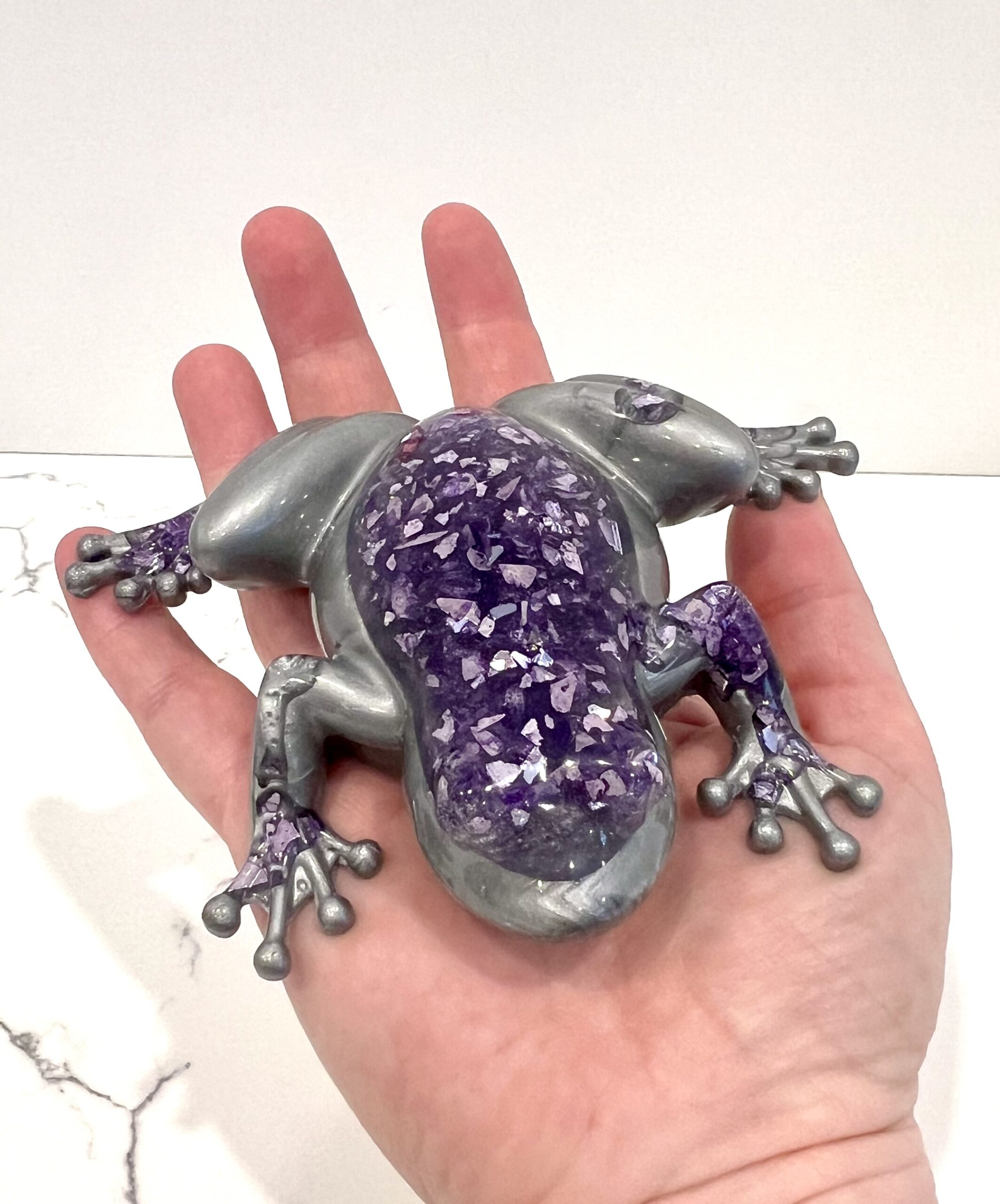 Resin Frog - Image 5