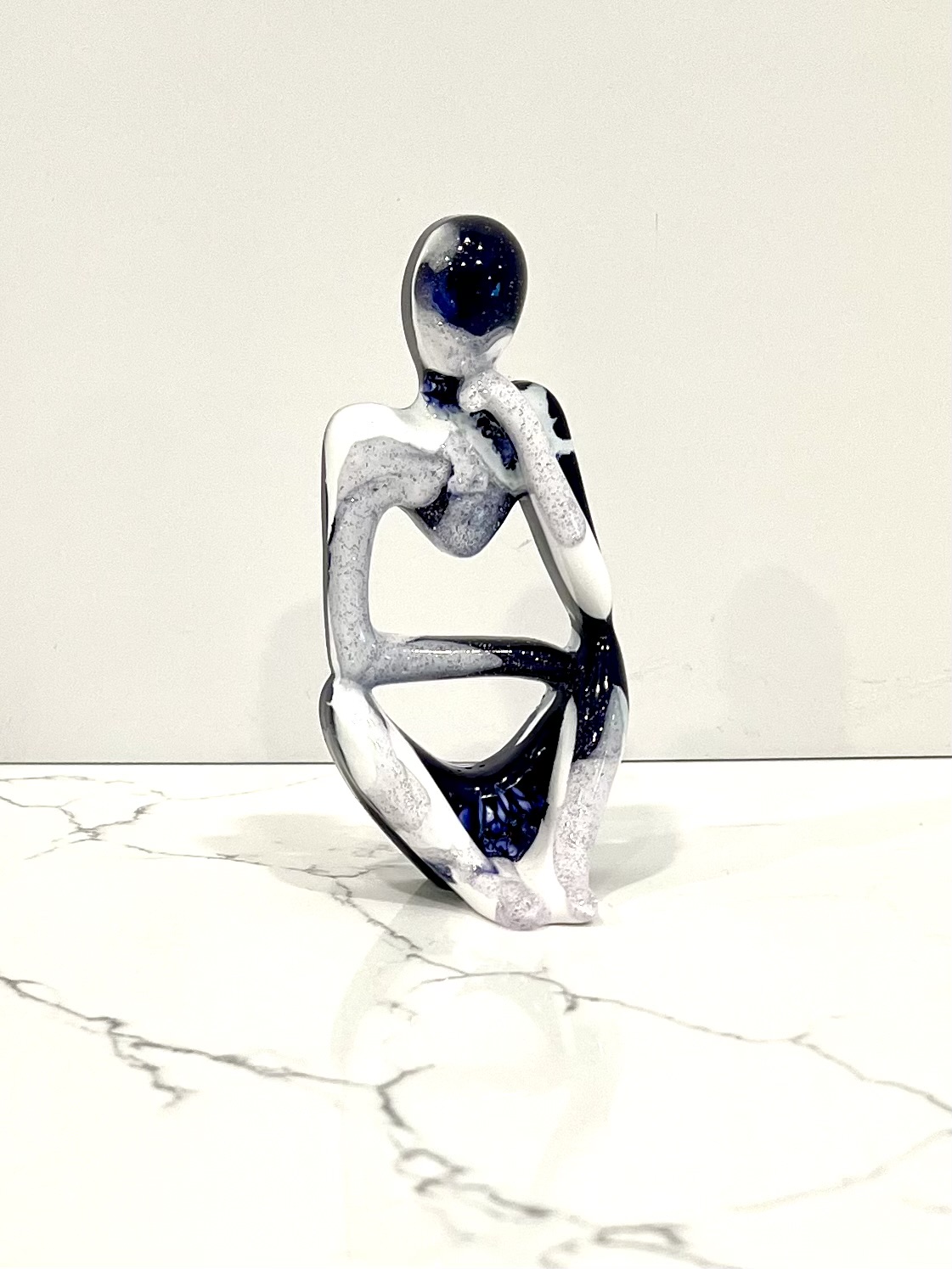 Thoughtful Lady Statue - Image 2